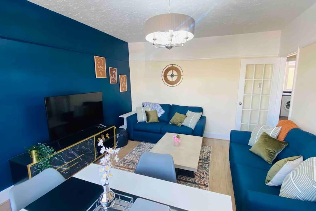 Family Marine Apartment With Sea View ดอว์ลิช ภายนอก รูปภาพ
