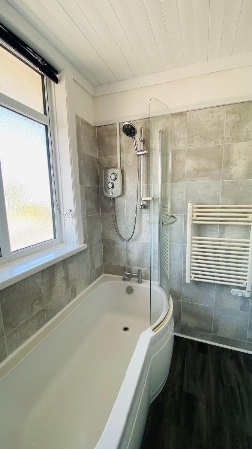 Family Marine Apartment With Sea View ดอว์ลิช ภายนอก รูปภาพ